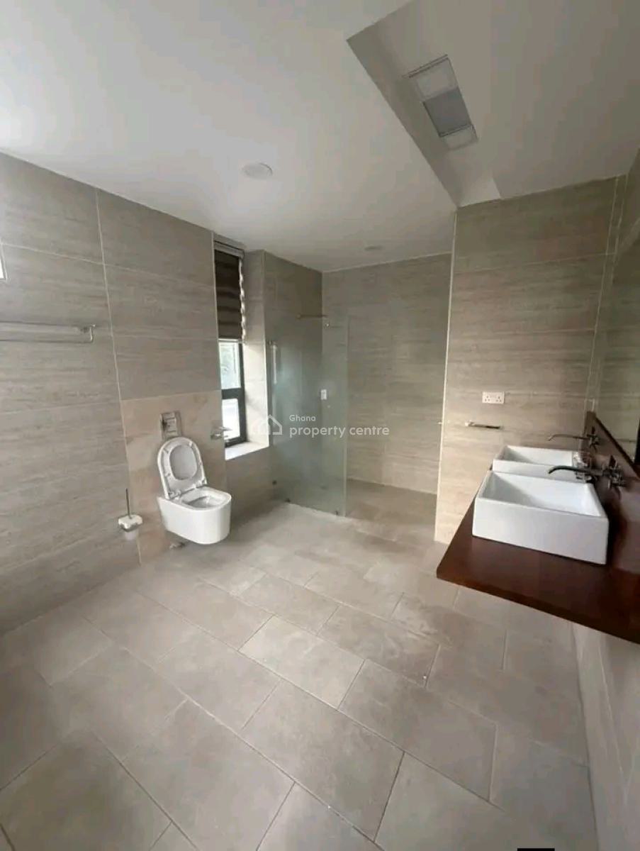 Luxurious 4-bedroom Townhouse+bq@  Cantonment, Cantonments, Accra, House for Rent