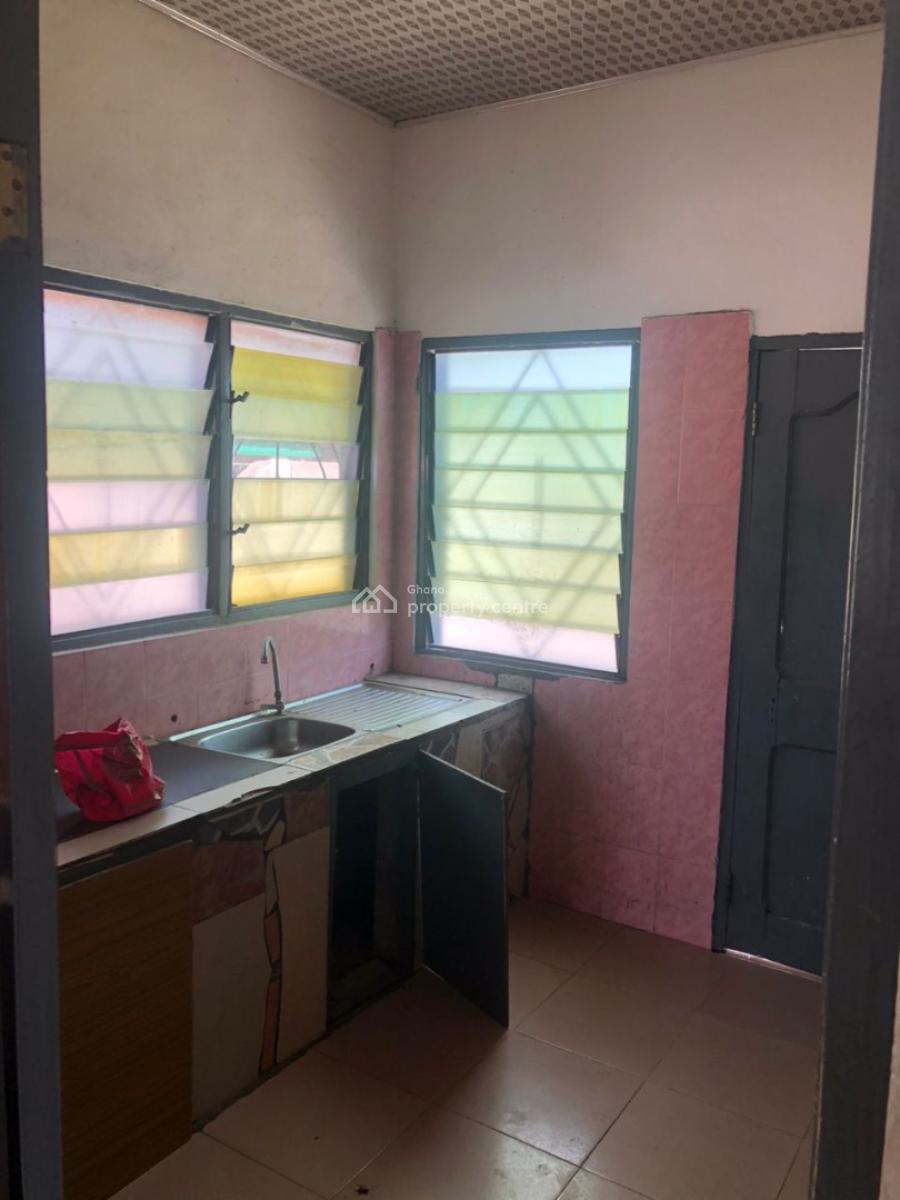 Registered 2 Bedroom Estate House, Kasoa Blue Top Estate, Awutu-senya East, Central Region, House for Sale