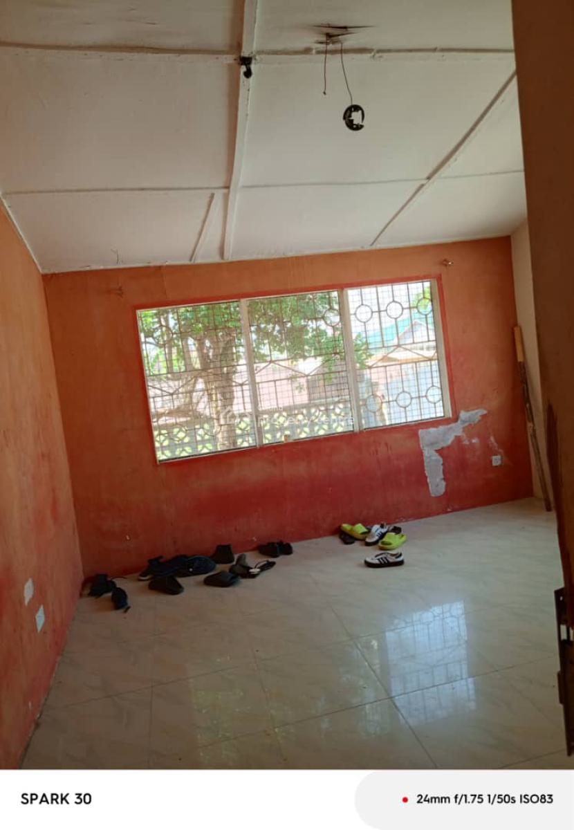 *4brm House @ Dansoman*, Petroleum, Dansoman, Accra, House for Sale