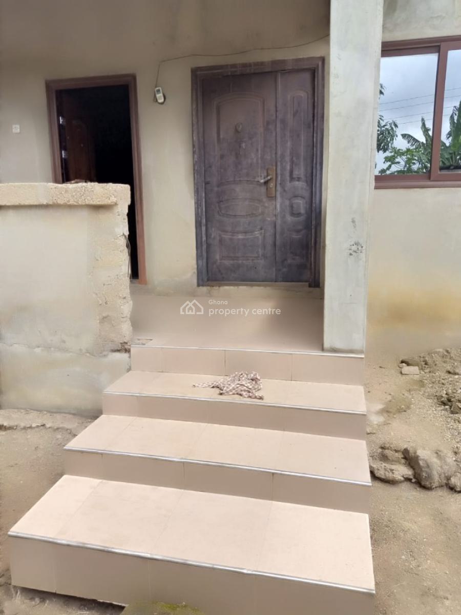 *roofed 3brm House @ Ablekuma Manhean*, Manhean Junction, Accra Metropolitan, Accra, House for Sale