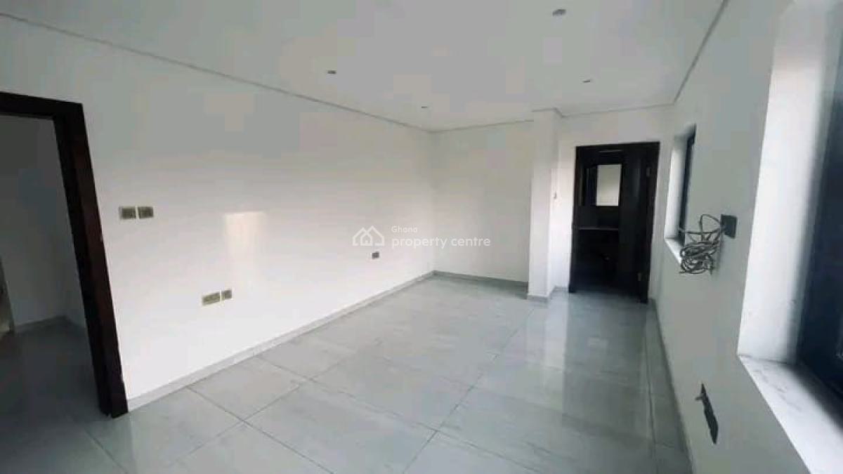 Executive Newly Built 2 Bedroom, Dzorwulu, Accra, Townhouse for Sale