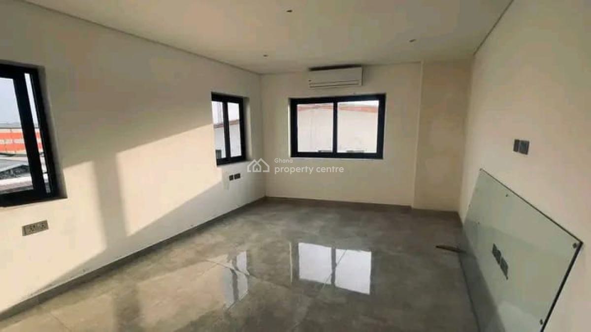 Executive Newly Built 2 Bedroom, Dzorwulu, Accra, Townhouse for Sale
