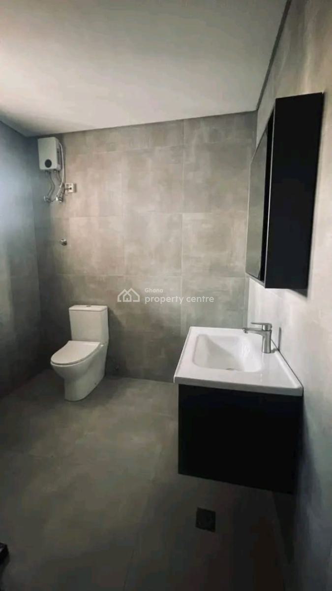 Executive Newly Built 2 Bedroom, Dzorwulu, Accra, Townhouse for Sale