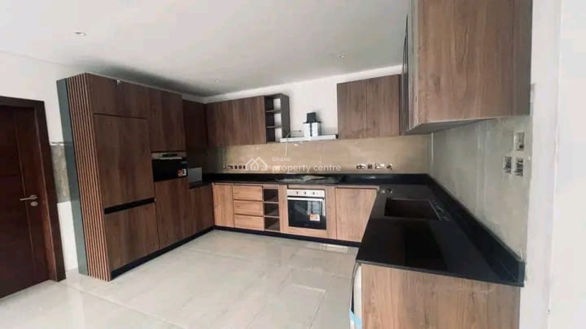 Executive Newly Built 2 Bedroom, Dzorwulu, Accra, Townhouse for Sale