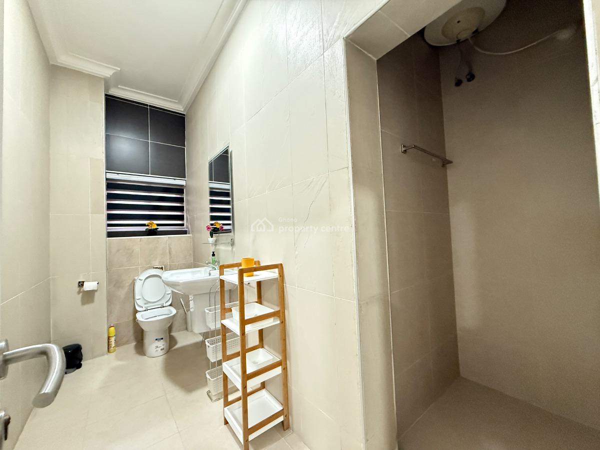 Furnished 1 Bedroom Apartment with Swimming Pool and Gym, Cantonments, Accra, Mini Flat for Rent