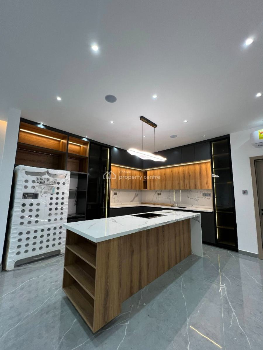 Executive 5 Bedrooms, Ashaley Botwe, Adenta Municipal, Accra, House for Sale