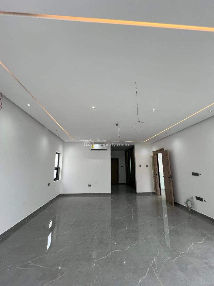 Executive 5 Bedrooms, Ashaley Botwe, Adenta Municipal, Accra, House for Sale