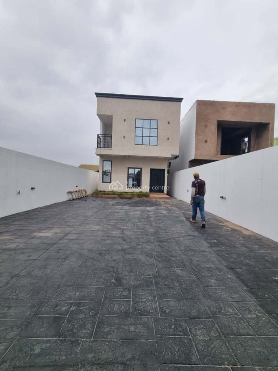 Executive 4-bedroom Duplex House @ Spintex, Spintex, Accra, House for Sale