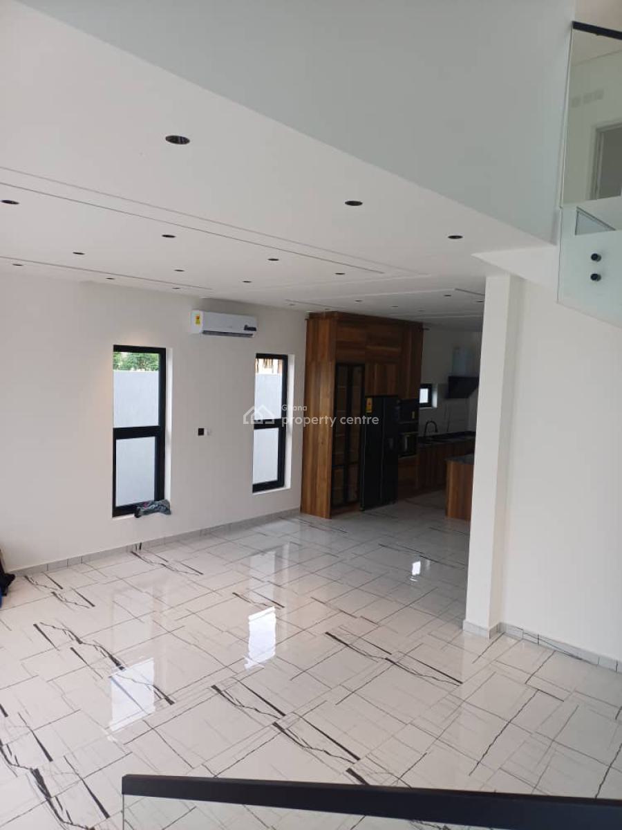 Executive 4-bedroom Townhouse, Acp, Kwabenya, Ga East Municipal, Accra, House for Sale