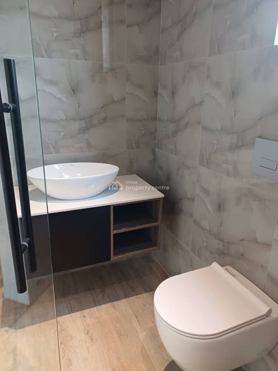 Executive 4-bedroom Townhouse, Acp, Kwabenya, Ga East Municipal, Accra, House for Sale