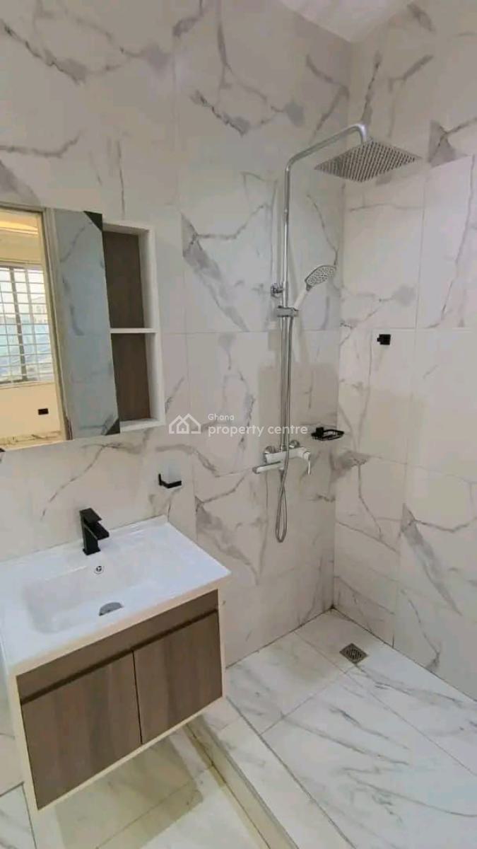 Executive Newly Built 2 Bedroom Apartment, Bushroad, Teshie-nungua Estates, Accra, Apartment for Rent