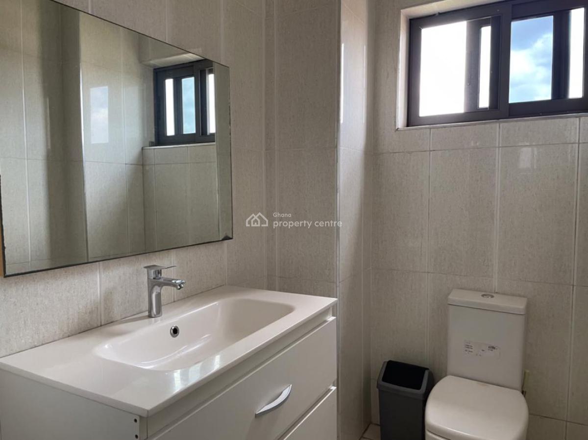 Furnished 3 Bedroom with Staff Quarters in a Gated Community with Pool, East Legon, Accra, Townhouse for Rent