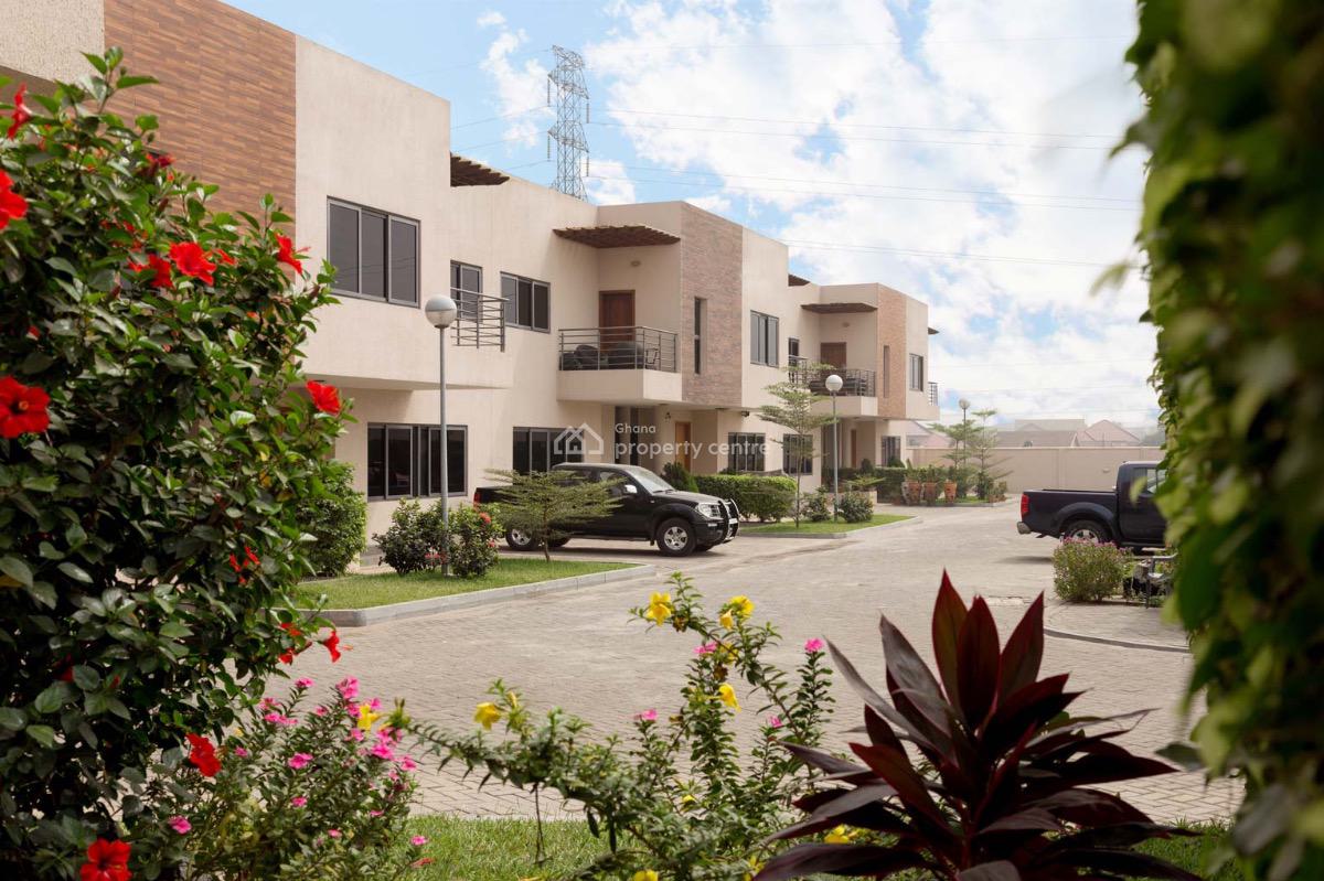 Furnished 3 Bedroom with Staff Quarters in a Gated Community with Pool, East Legon, Accra, Townhouse for Rent