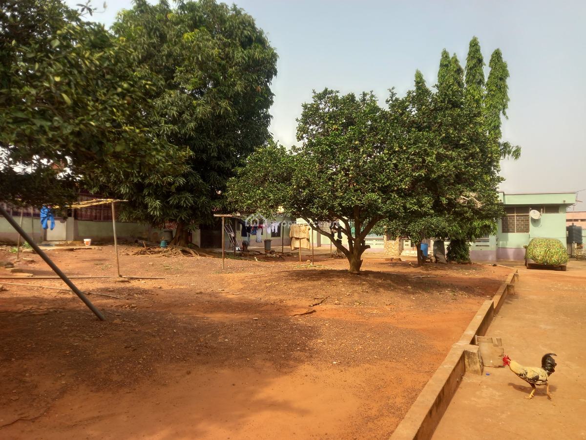 5 Bedrooms  ( Plot Size 180*120), Tafo Ahenbrono., Kumasi Metropolitan, Ashanti, House for Sale