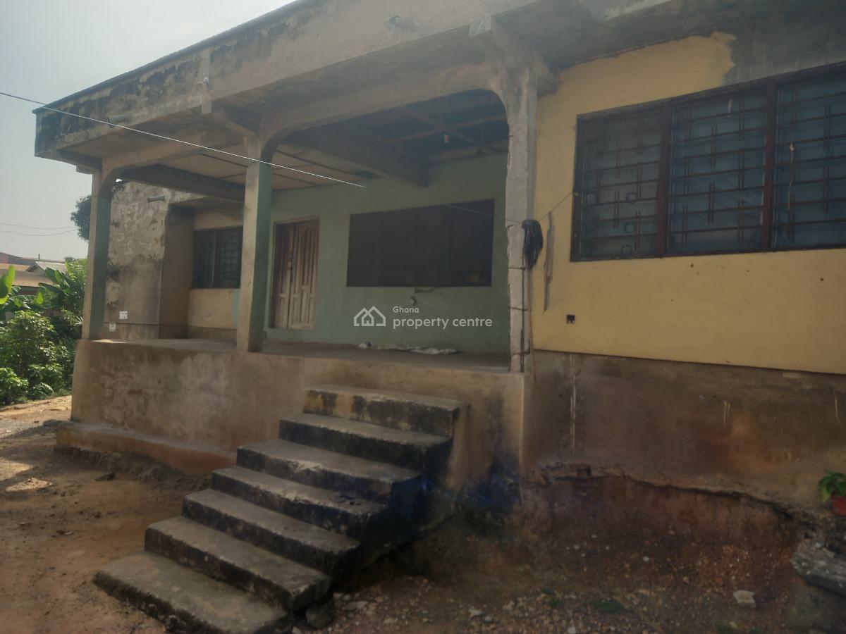 6 Bedrooms, Atimatim, Near Pankrono, Kumasi Metropolitan, Ashanti, House for Sale