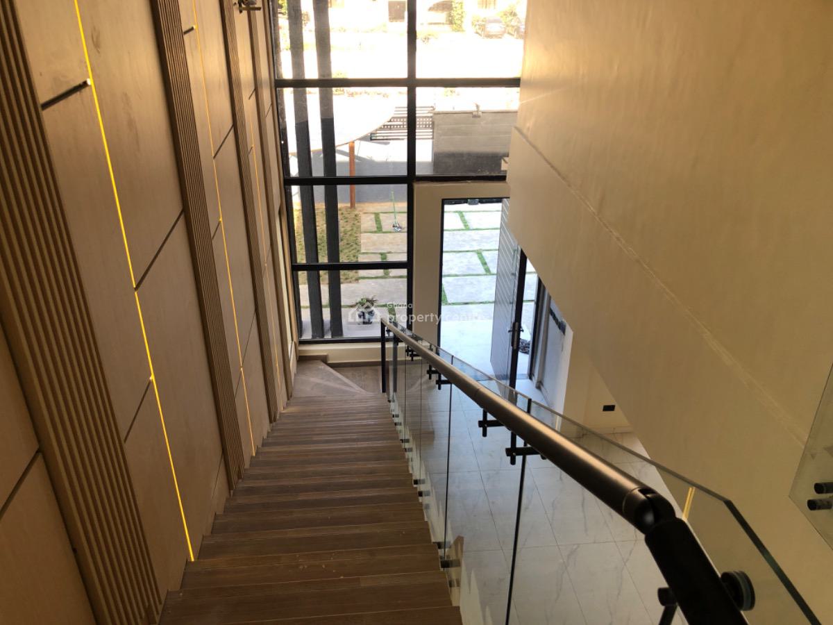 Modern 4 Bedroom with Neat Finishing in a Good Location., East Legon Road, Adenta Municipal, Accra, Detached Duplex for Sale