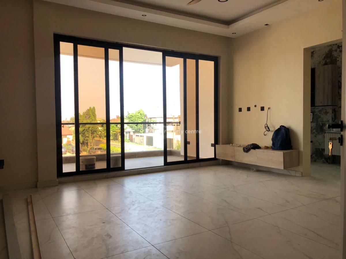 Modern 4 Bedroom with Neat Finishing in a Good Location., East Legon Road, Adenta Municipal, Accra, Detached Duplex for Sale