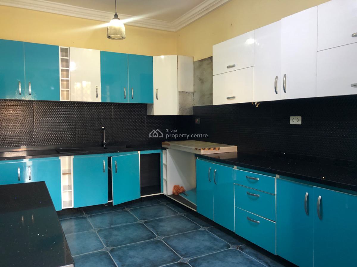 7 Bedroom Ideal for Commercial Uses Like Offices in a Good Location., East Legon, East Legon, Accra, Detached Duplex for Rent