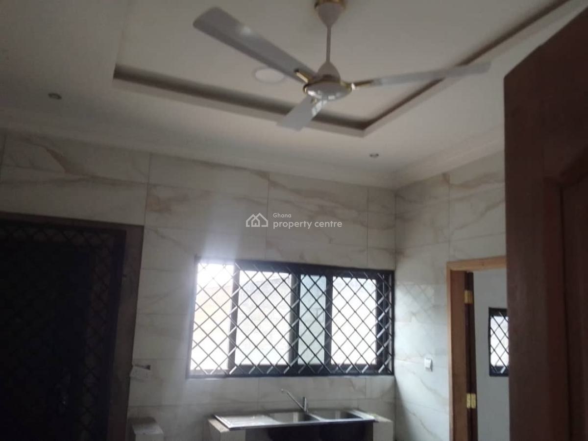 5 Bedrooms, Toll Booth, Kasoa, Awutu-senya East, Central Region, Detached Bungalow for Rent