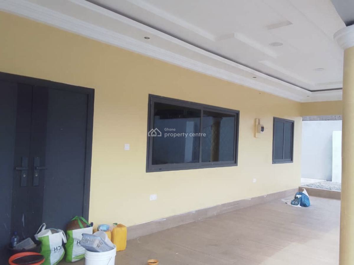 5 Bedrooms, Toll Booth, Kasoa, Awutu-senya East, Central Region, Detached Bungalow for Rent