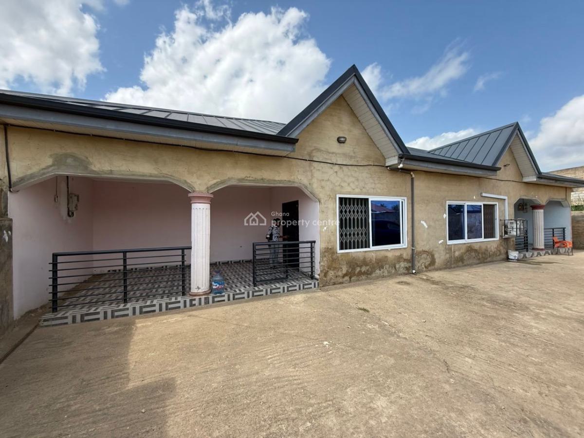 2 Bedrooms, Oduman, Ablekuma South, Accra Metropolitan, Accra, Apartment for Rent