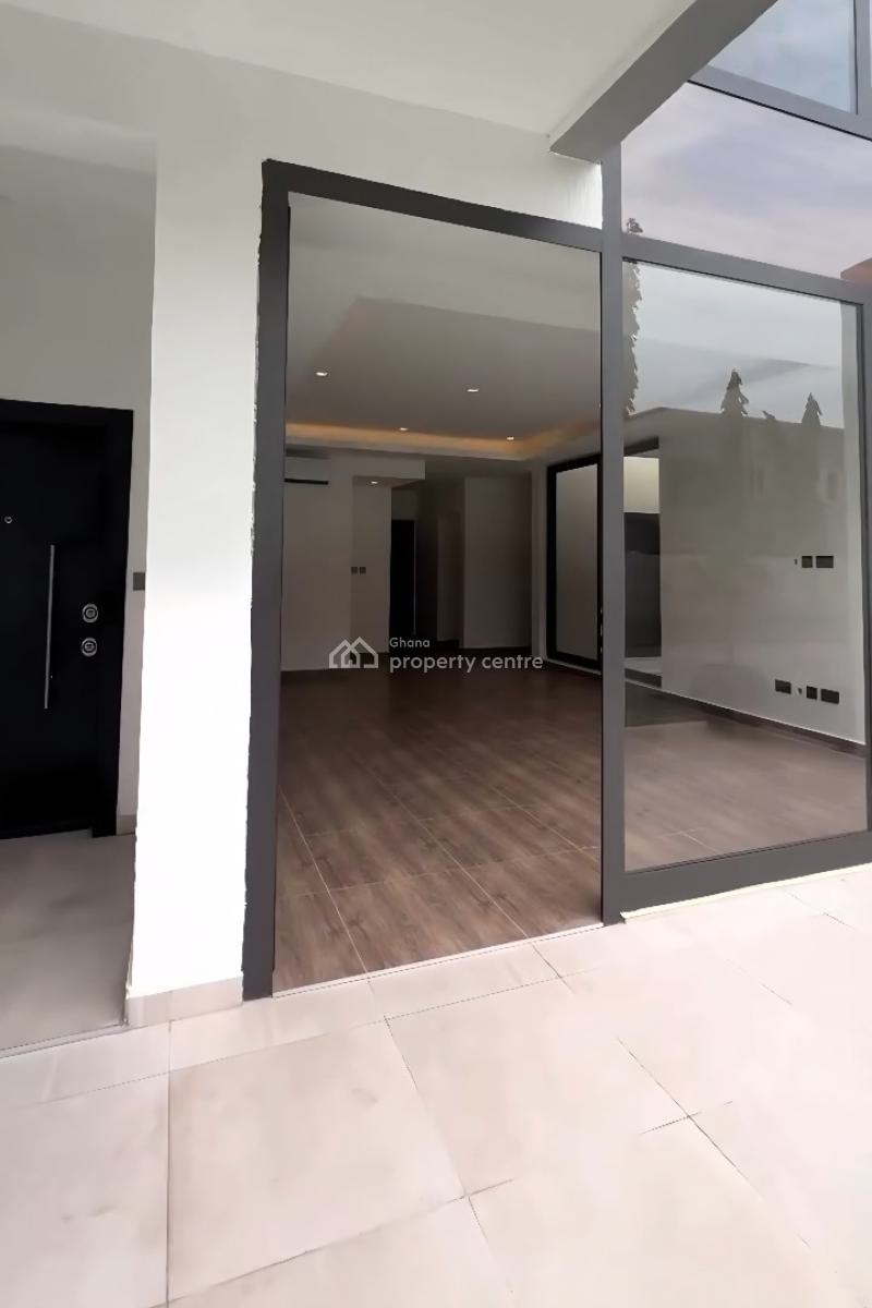 3 Bedroom Town Houses in  a Gated Community, Spintex, Accra Metropolitan, Accra, House for Sale