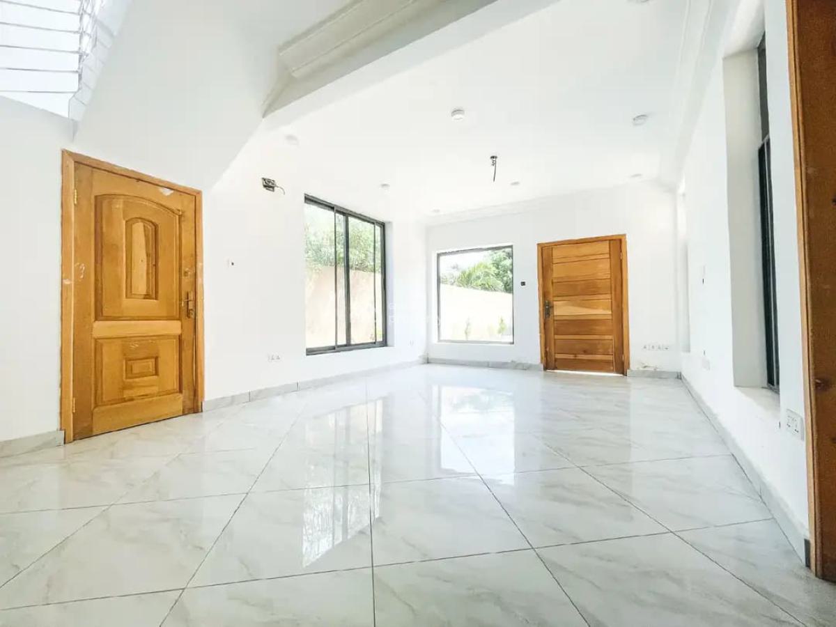 3 Bedroom Town Houses at East Legon Hills Nana Krom, East Legon Hills, Accra Metropolitan, Accra, House for Sale