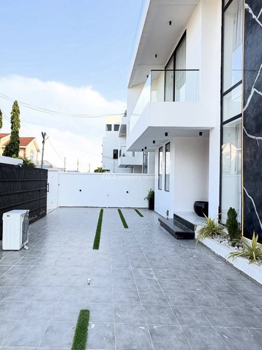 4 Bedrooms at East Legon, Police Station Area, East Legon, Accra, Detached Duplex for Sale