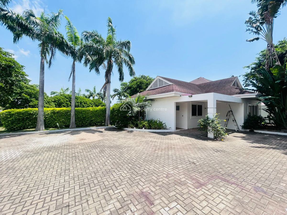 Executive Standalone All Ensuite  4 Bedrooms, East Airport, Airport Residential Area, Accra, House for Sale