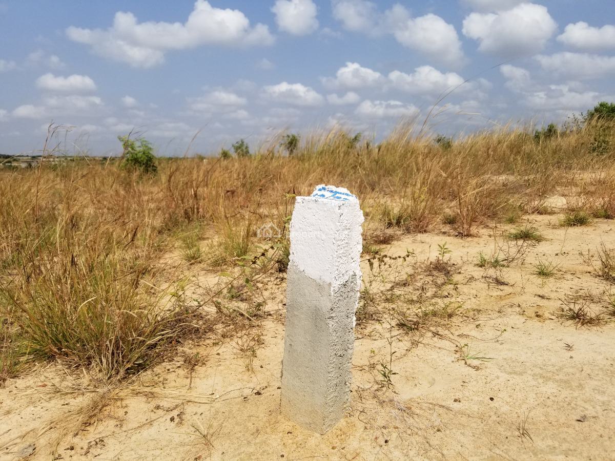 Nice Location Plus Free Corner Walls, Community 25 Mall, Community 25, Tema, Accra, Residential Land for Sale