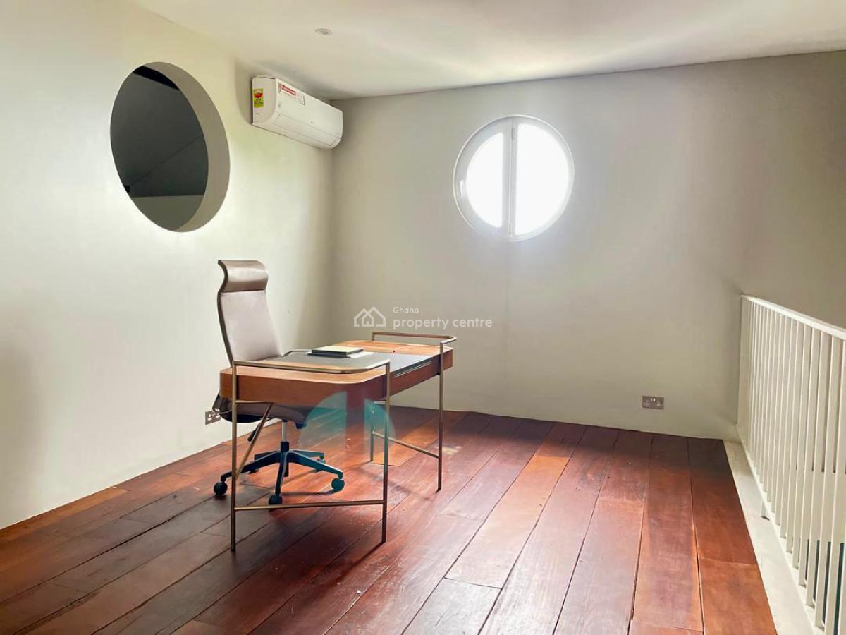 Executive Standalone 5 Bedrooms, East Airport, Airport Residential Area, Accra, House for Sale