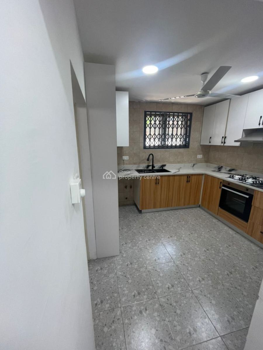 Executive Newly Renovated 4 Bedrooms, Cantonments, Accra, House for Rent