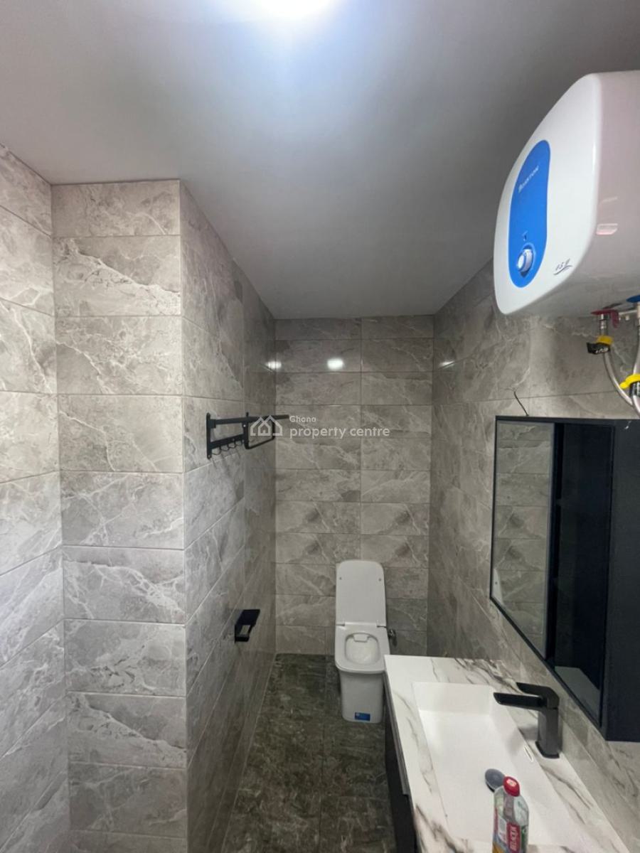 Executive Newly Renovated 4 Bedrooms, Cantonments, Accra, House for Rent