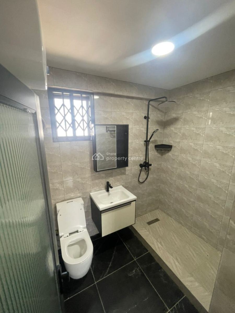 Executive Newly Renovated 4 Bedrooms, Cantonments, Accra, House for Rent