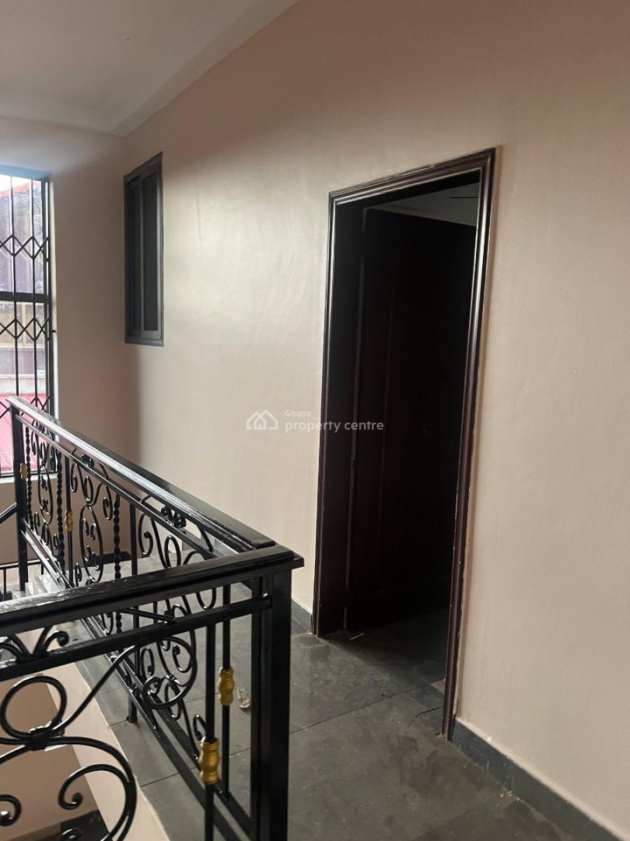 Executive 5 Bedrooms, Afadjato South, Volta Region, House for Sale