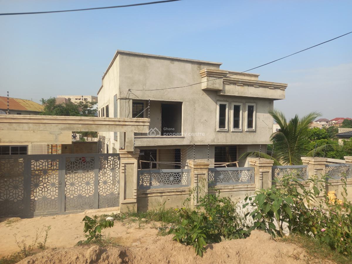 5 Bedrooms, Kenyasi Bosore, on Buokrom Airport Road., Kumasi Metropolitan, Ashanti, House for Sale