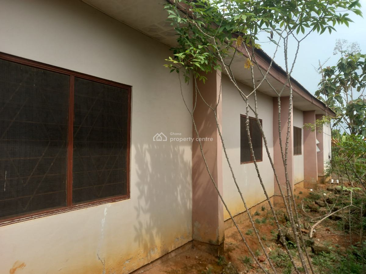 5 Bedrooms, Asonomaso Nkwanta ( Safo) , Pankrono/mampongteng Road., Kumasi Metropolitan, Ashanti, House for Sale