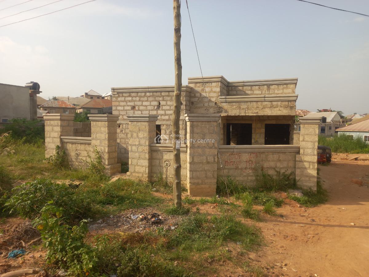 4 Bedrooms, Kenyasi Bosore, on Buokrom Airport Road., Kumasi Metropolitan, Ashanti, House for Sale