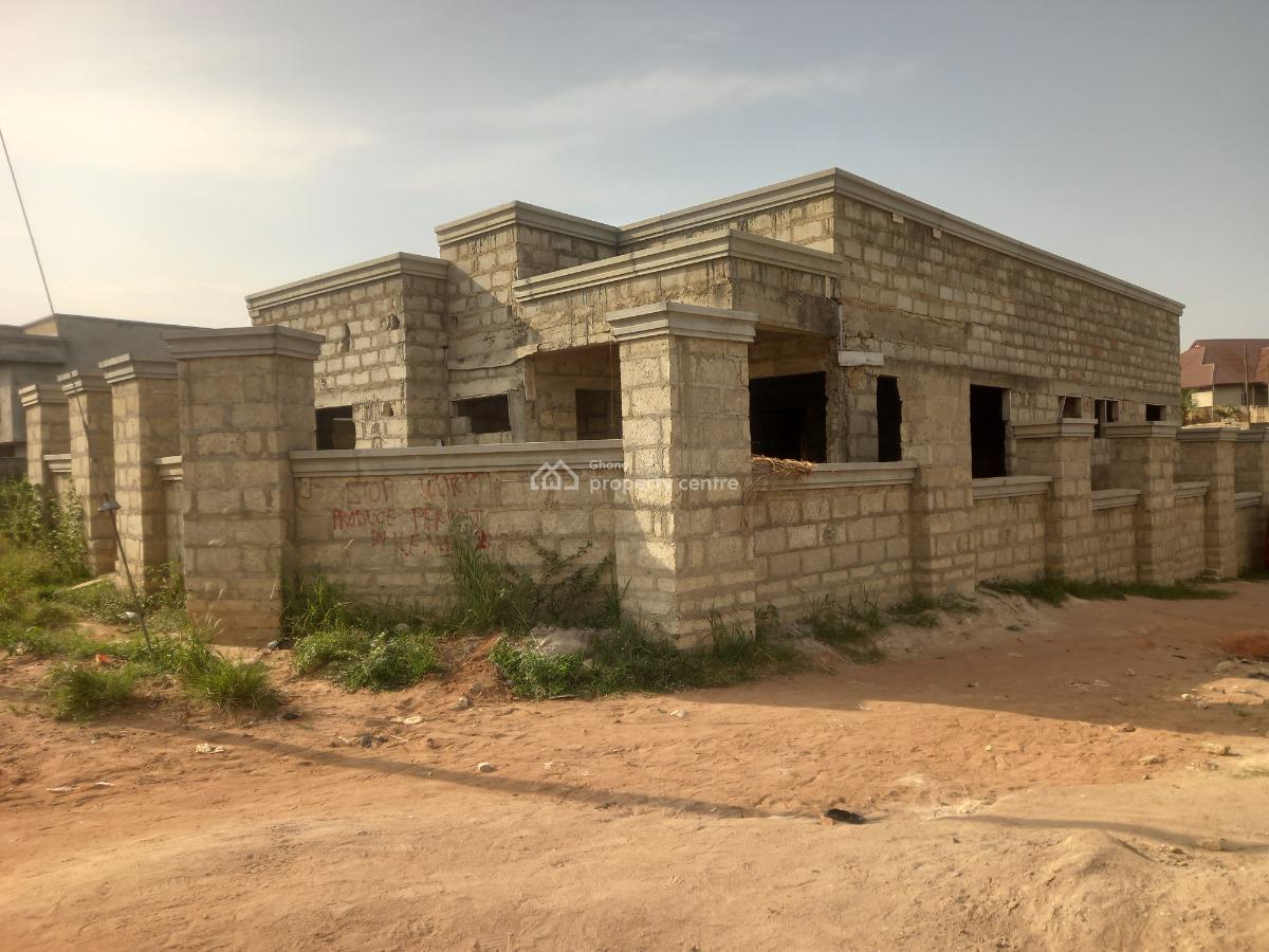 4 Bedrooms, Kenyasi Bosore, on Buokrom Airport Road., Kumasi Metropolitan, Ashanti, House for Sale