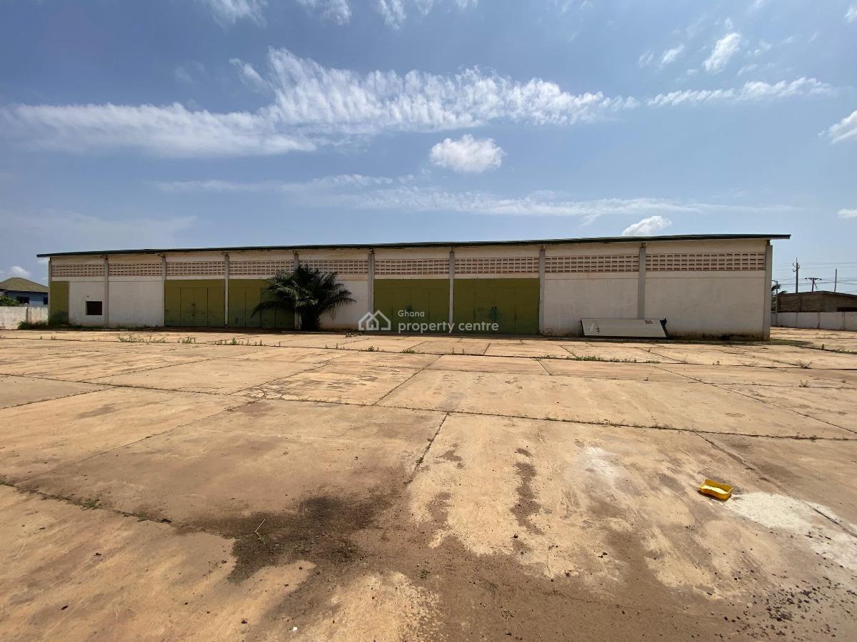 Warehouse with Showroom in Tema Community25, Tema Community25, Tema, Accra, Warehouse for Sale