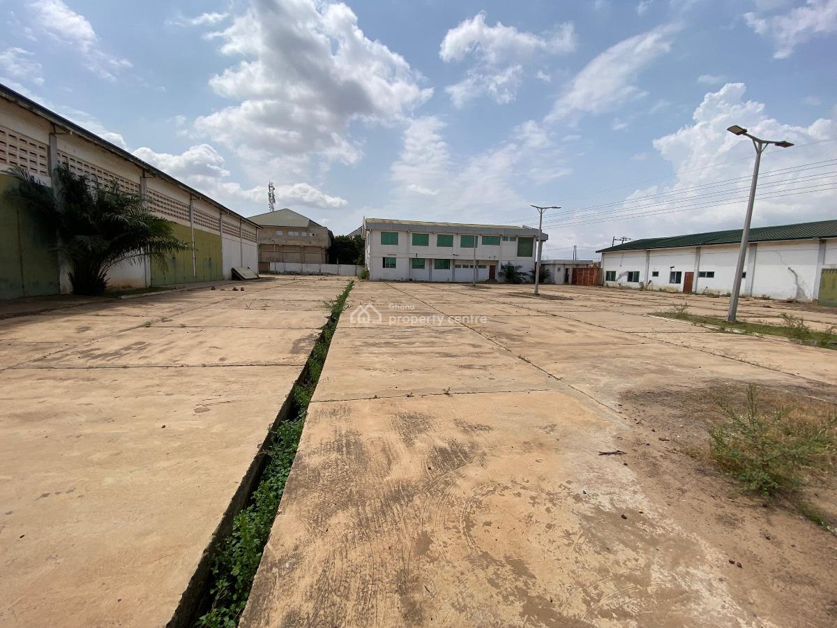 Warehouse with Showroom in Tema Community25, Tema Community25, Tema, Accra, Warehouse for Sale