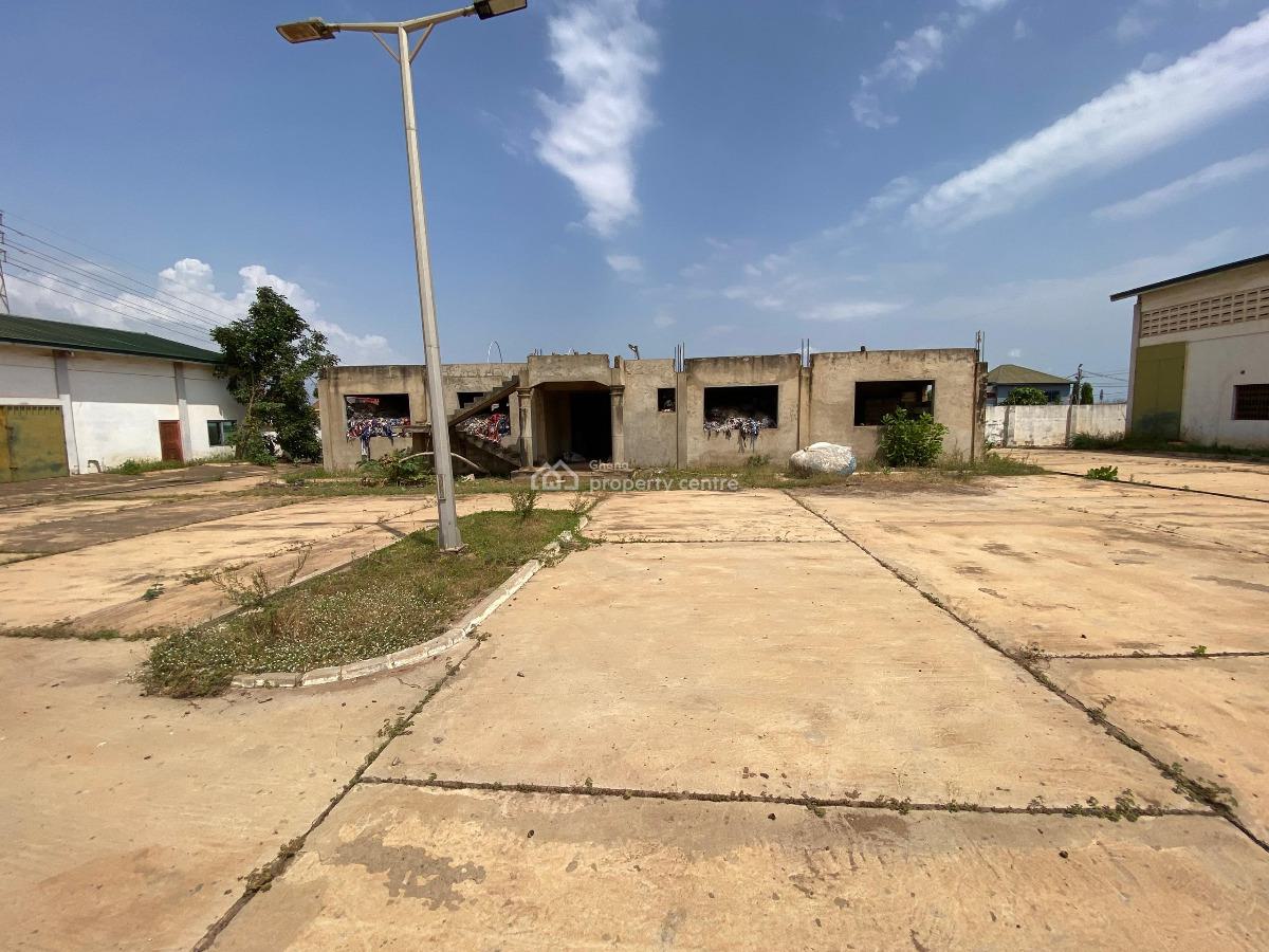 Warehouse with Showroom in Tema Community25, Tema Community25, Tema, Accra, Warehouse for Sale
