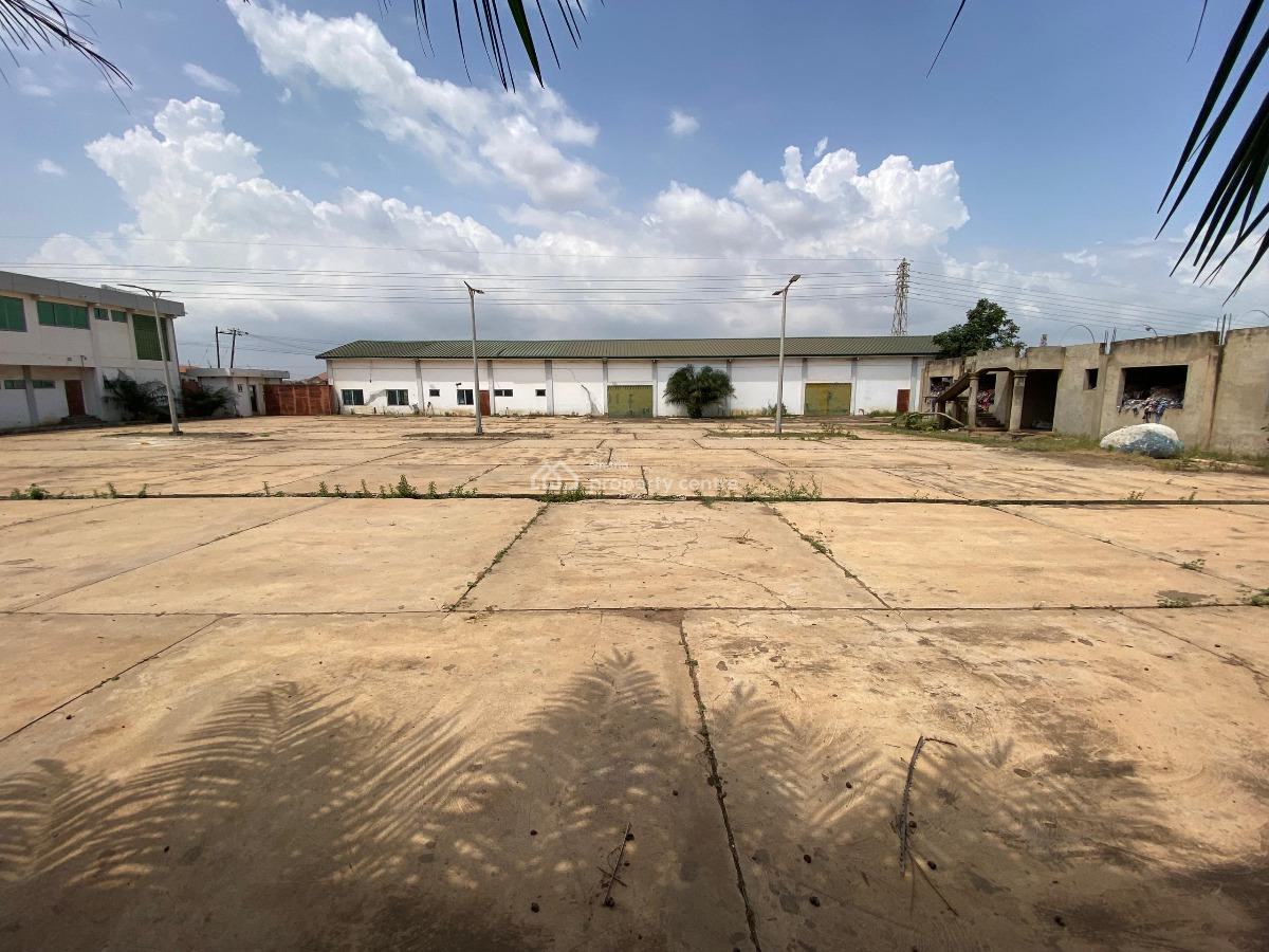 Warehouse with Showroom in Tema Community25, Tema Community25, Tema, Accra, Warehouse for Sale