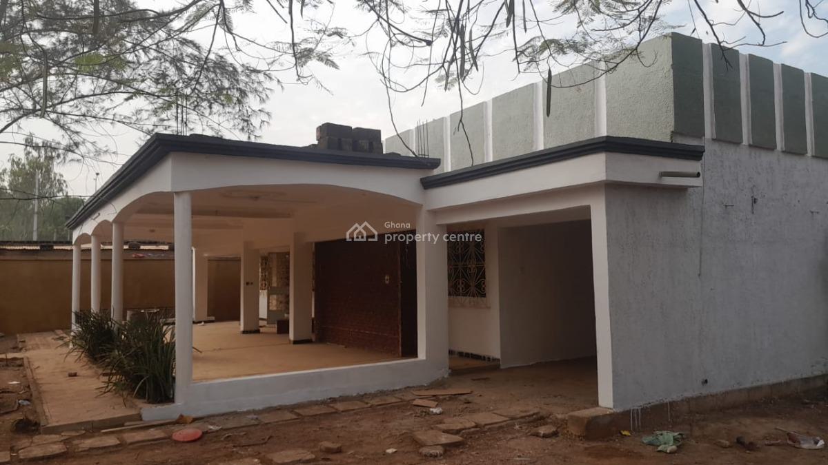 Villa De Prestige En Location -- Ouagadougou, Ouagadougou, Zogona, Abossey Okai, Accra, House for Rent