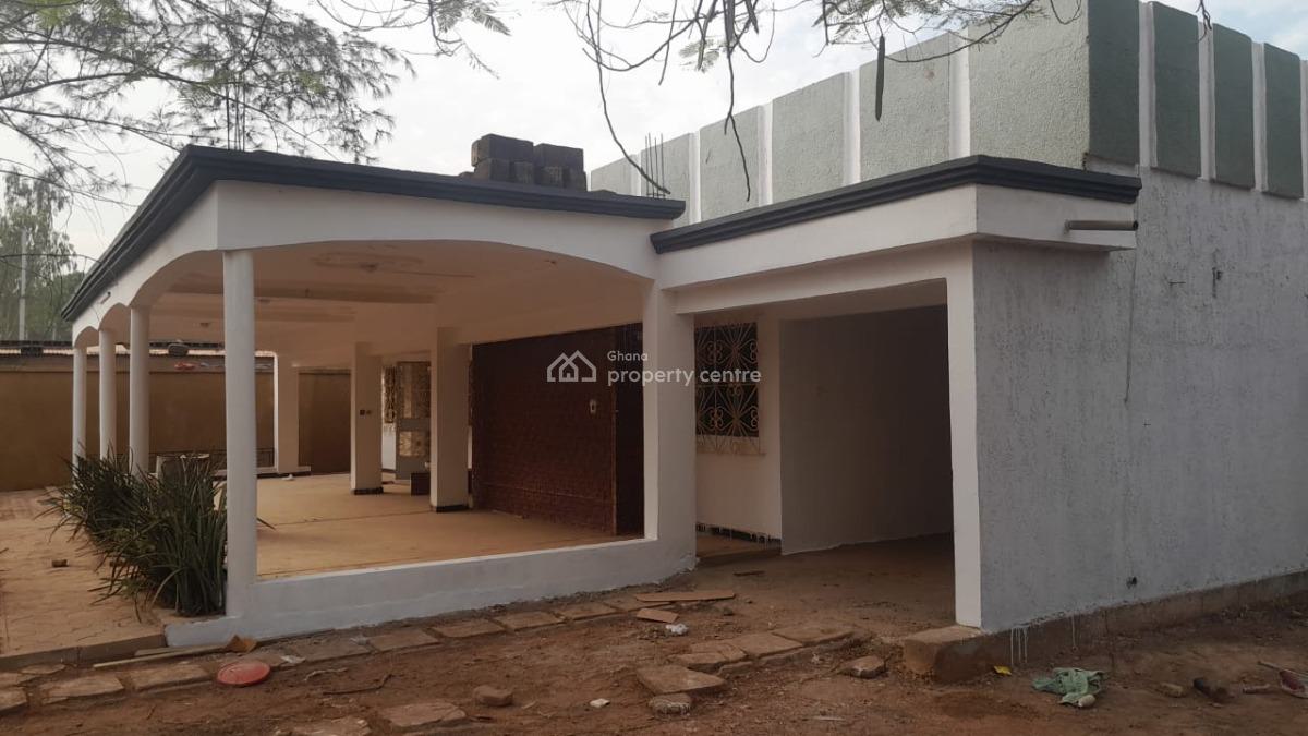 Villa De Prestige En Location -- Ouagadougou, Ouagadougou, Zogona, Abossey Okai, Accra, House for Rent