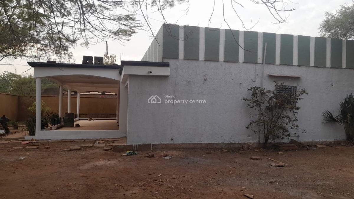 Villa De Prestige En Location -- Ouagadougou, Ouagadougou, Zogona, Abossey Okai, Accra, House for Rent