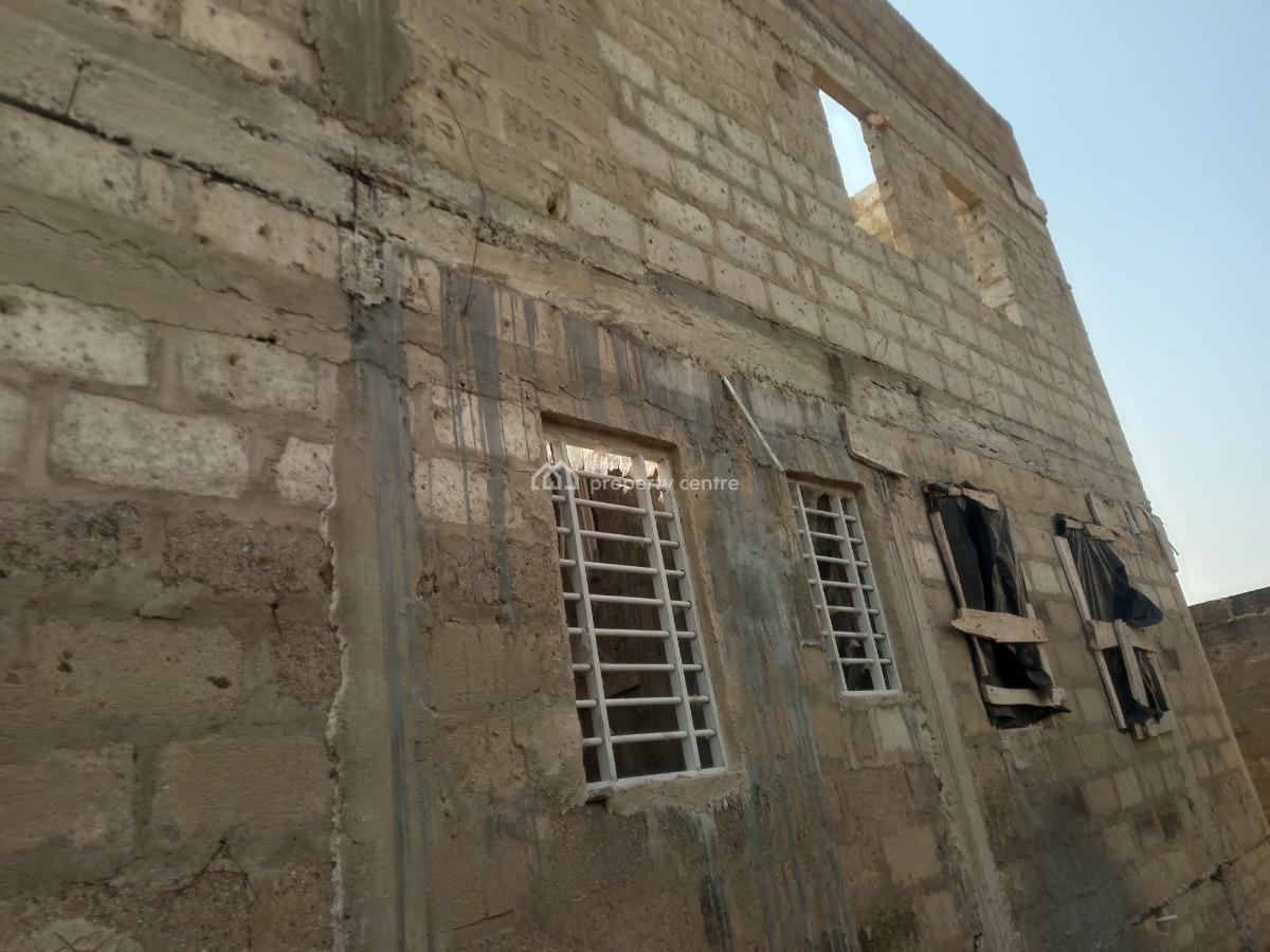 4 Bedrooms, Saaman, Near Kenyasi Bosore., Kumasi Metropolitan, Ashanti, House for Sale