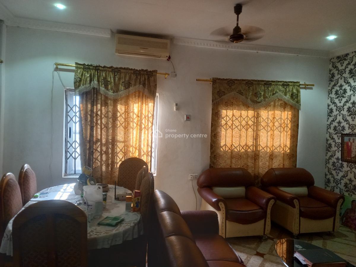 4 Bedrooms, Ntonso, Near The Girls Shs. Mampongteng Road., Kumasi Metropolitan, Ashanti, House for Sale