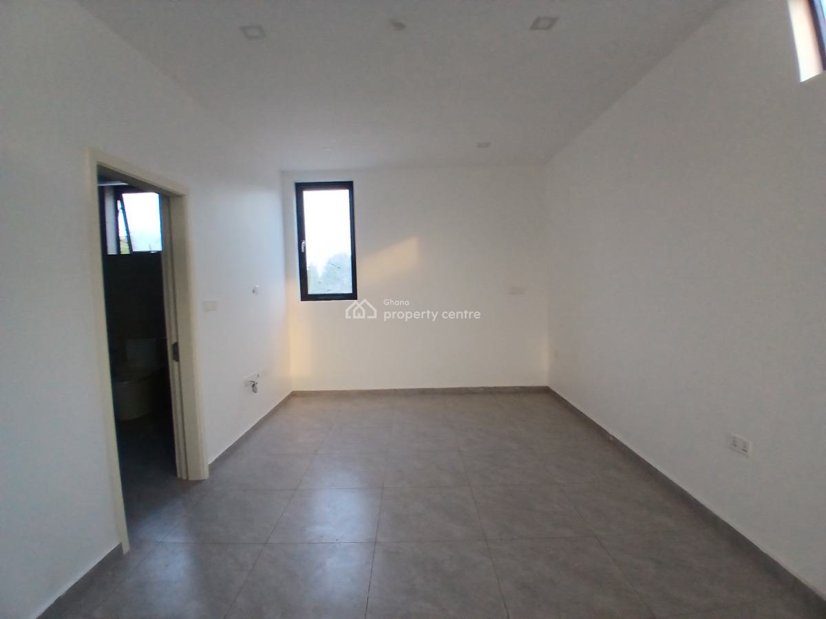 3 Bedroom Houses in a Gated Estate, Adenta, Adenta Municipal, Accra, Detached Duplex for Sale