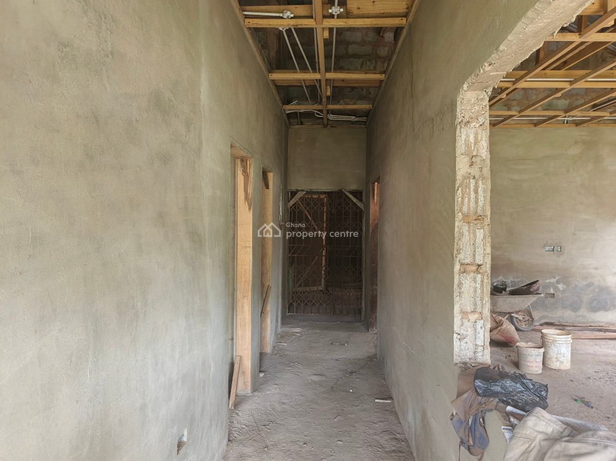 Uncompleted 3bedrooms House in Tema Community25, Tema Community25 Annex, Tema, Accra, House for Sale